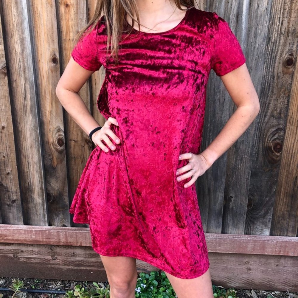 Cute Short Velvet T-Shirt Dress